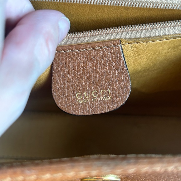 Vintage Gucci Bamboo Tan Leather Shoulder Bag - Picture 14 of 16